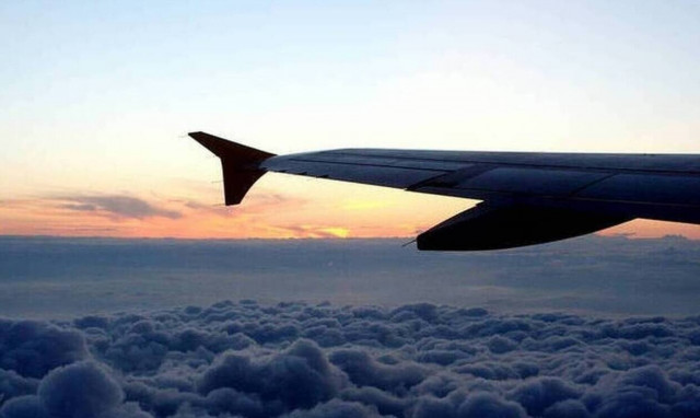 Χαμός σε πτήση από Ρόδο για Αθήνα - Δείτε τι συνέβη  