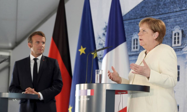 Συνάντηση Μέρκελ-Μακρόν: Οι εντάσεις στη Μεσόγειο στο επίκεντρο