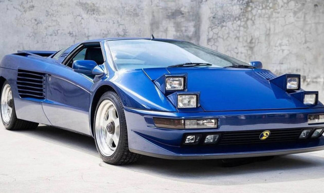 Γιατί αυτή η σπανιότατη Cizeta V16T του 1993 έχει μόλις 980 χιλιόμετρα στο κοντέρ της;