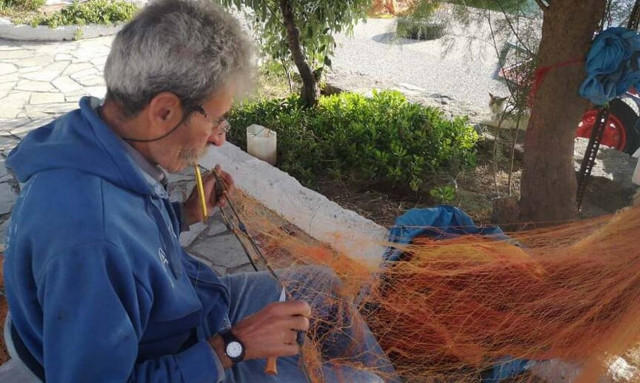 Διευκρινίσεις ΑΑΔΕ για τη διαγραφή του τέλους επιτηδεύματος για αγρότες και αλιείς