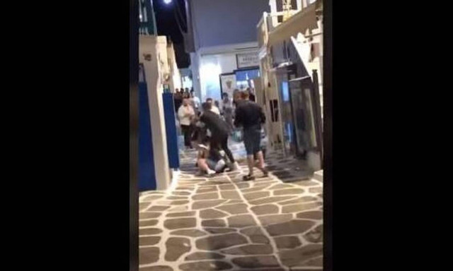 Μύκονος: Καρέ-καρέ το άγριο ξύλο με τον Μαγκουάιρ - Στα κρατητήρια Σύρου ο αρχηγός της Γιουνάιτεντ