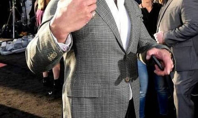 Εσείς γνωρίζετε ποιος είναι ο πλουσιότερος σταρ του Χόλιγουντ; (pics)