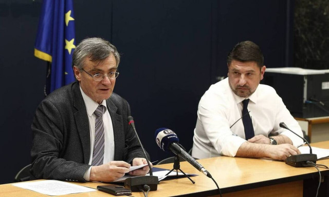 Κορονοϊός: Επίσημο! Επιστρέφουν δύο φορές την εβδομάδα οι Τσιόδρας - Χαρδαλιάς