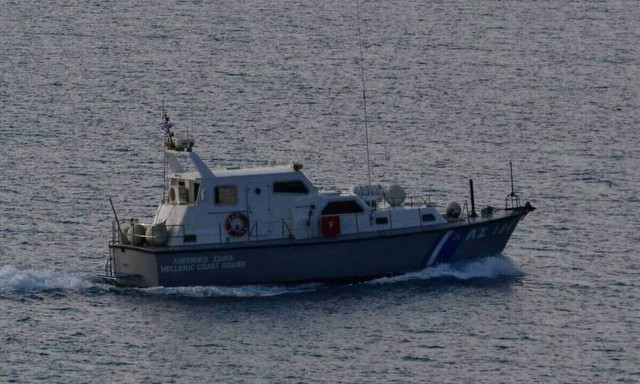 Θρίλερ στην Βουλιαγμένη: Σε εξέλιξη έρευνες για 74χρονη κολυμβήτρια – Αγνοείται από χθες