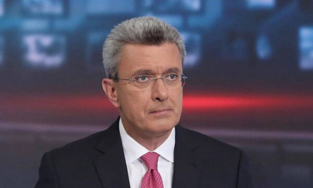 Οργή Χατζηνικολάου: Να διορθώσεις τις ανακρίβειες που γράφεις