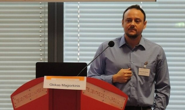 Μαγιορκίνης για κορονοϊό: Φορέστε μάσκες - Μην σας ξεγελάει η μικρή ανάσχεση του δεύτερου κύματος