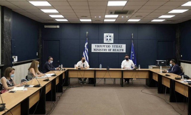 Μαγιορκίνης στο CNN Greece: Οι επαναμολύνσεις δεν μας ανησυχούν