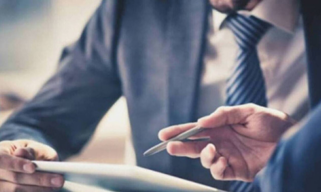 Κορονοϊός: Έτσι θα λειτουργήσει το Δημόσιο - Backoffice και τηλεργασία για τους δημοσίους υπαλληλους