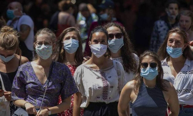 Κορονοϊός - Δερμιτζάκης: Πολύ περισσότεροι νέοι ασυμπτωματικοί τώρα απ΄ό,τι τον Μάρτιο