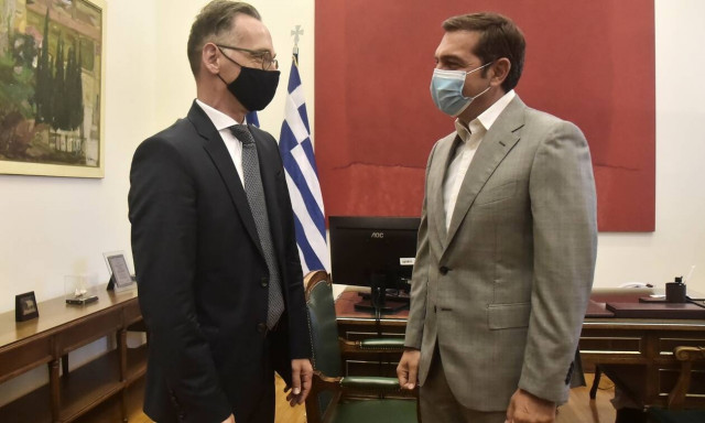 Τσίπρας προς Μάας: Η ΕΕ να αποδεχθεί την προοπτική ισχυρών κυρώσεων στην Τουρκία