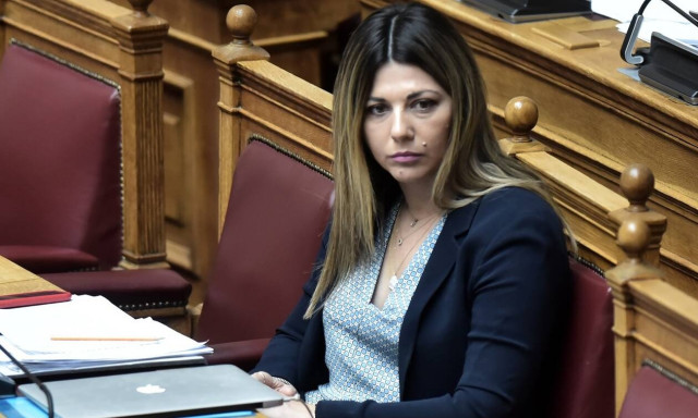 Άνοιγμα σχολείων - Ζαχαράκη: Καμία ανοχή για μη χρήση μάσκας