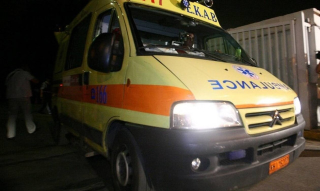 Ηλιούπολη: Οδηγός παρέσυρε και τραυμάτισε ανήλικες