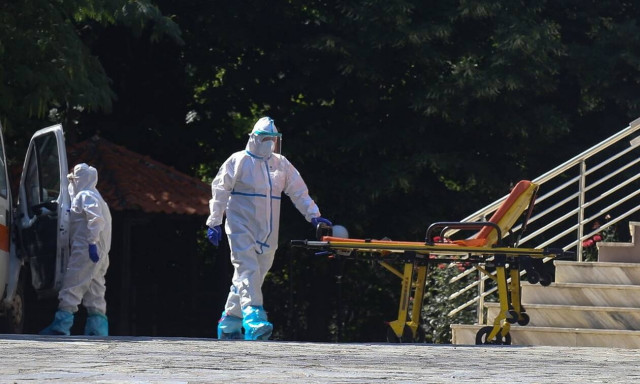 Κορονοϊός στην Ελλάδα: Άρση των ειδικών μέτρων στον Αμπελώνα Λάρισας