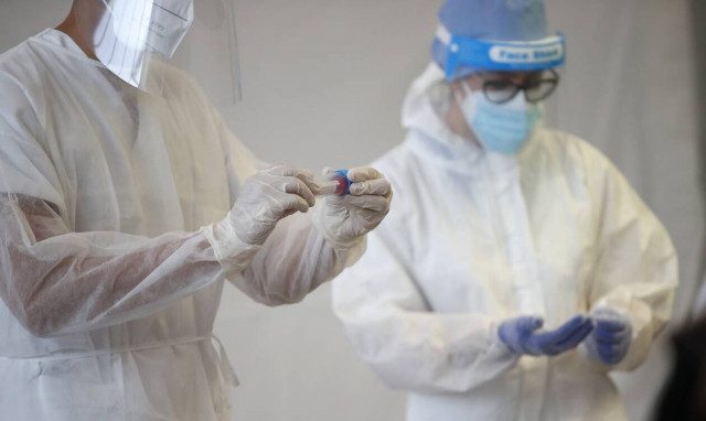 Κορονοϊός - ΠΟΥ: Το τεστ στον ευρύ πληθυσμό δεν είναι πάντα χρήσιμο