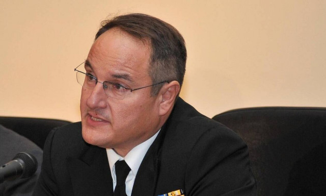 Λαγκαδιανός στο Newsbomb.gr: Σε εξέλιξη επιχείρηση διάσωσης για το ακυβέρνητο σκάφος στη Ρόδο