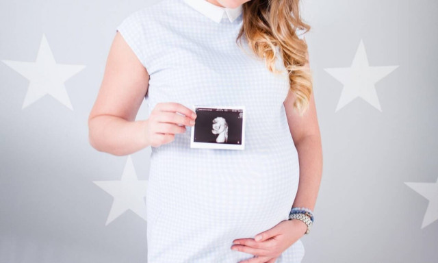 Ο παράγοντας που δυσκολεύει τα ζευγάρια να κάνουν παιδιά