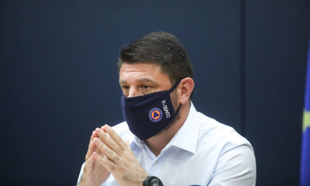 Κορονοϊός - Χαρδαλιάς: Τι είπε για το ταξίδι ανευθυνότητας της 24χρονης στη Σαντορίνη