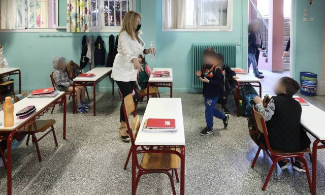 Άνοιγμα σχολείων: Αυτή είναι η νέα ημερομηνία - Τι είπε ο Στέλιος Πέτσας