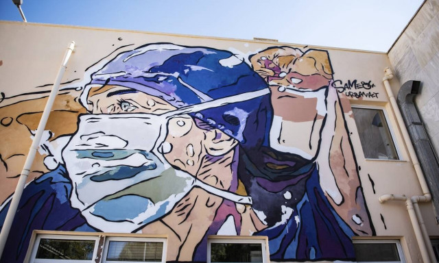 Κορονοϊός: Αποσωληνώθηκε η 17χρονη στο ΑΧΕΠΑ - Τα νεότερα για την υγεία της