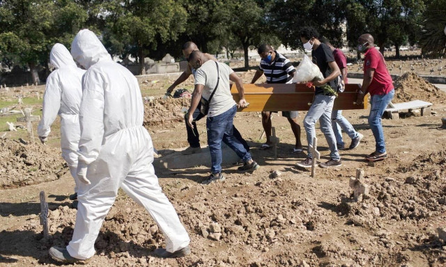 Κορονοϊός στη Βραζιλία: Ξεπέρασαν τους 120.000 οι νεκροί