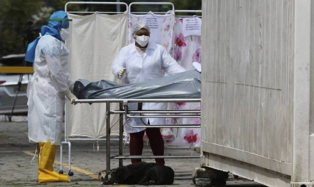 Βρετανία Κορονοϊός: 1.715 ημερήσια επιβεβαιωμένα νέα κρούσματα