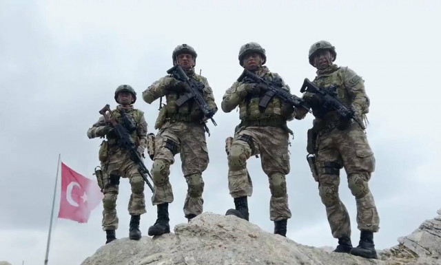 Βίντεο-προπαγάνδα στον τουρκικό στρατό για την νίκη ενάντια στους Έλληνες το 1922