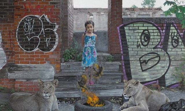 Κέβιν Πίτερσον, ο ζωγράφος του ταξιδιού σε έναν θρυμματισμένο κόσμο