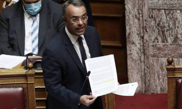 Σταϊκούρας: Μετάθεση οφειλών για τον Απρίλιο 2021 και αποπληρωμή οφειλών σε 12 άτοκες ή 24 δόσεις