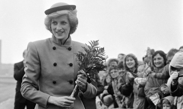 Πριγκίπισσα Νταϊάνα: Πώς έγινε η «πριγκίπισσα του λαού»