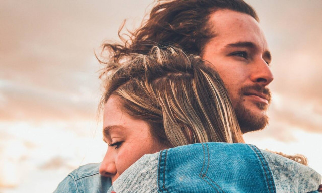 Να τι αγχώνει έναν άντρα και απομακρύνεται από εσένα