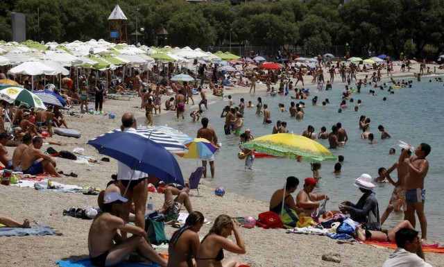 Καιρός: «Καυτή» Δευτέρα - Έως 40 βαθμούς η θερμοκρασία