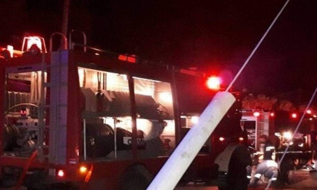 Μαραθώνας: Υπό έλεγχο η φωτιά στα Δικαστικά