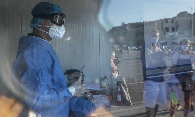 Κορονοϊός: Συναγερμός στην Ζάκυνθο - 20 μαθητές θετικοί στον ιό