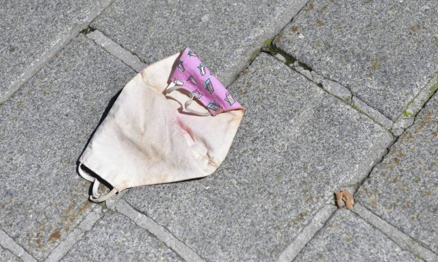 Κορονοϊός: Ζητούν πλαστές βεβαιώσεις από γιατρούς για να μη βάζουν μάσκα!