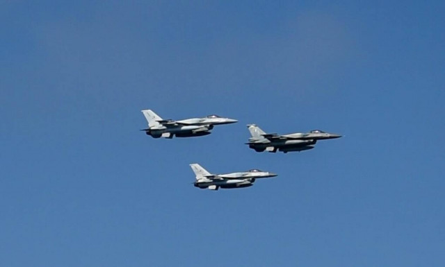 Εντυπωσιακές εικόνες από συνεκπαίδευση Ελλάδας και ΗΑΕ  (pics -vid)