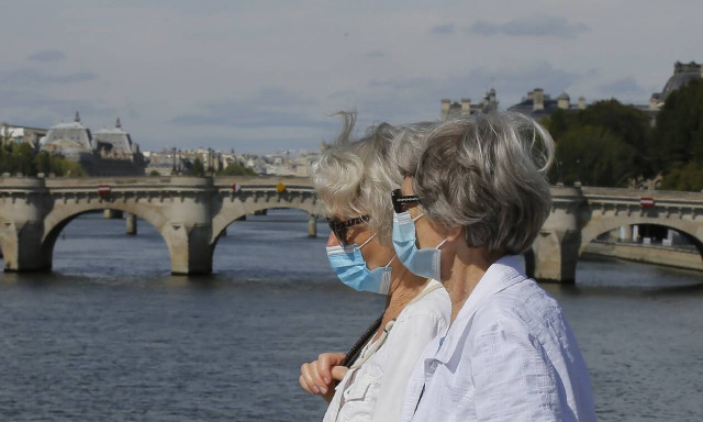 Κορονοϊός: Σχεδόν 870.000 οι νεκροί σε όλο τον κόσμο