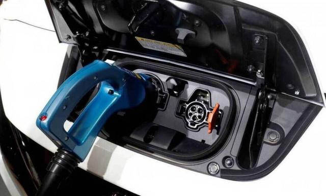 Ηλεκτροκίνηση: Πόσες αιτήσεις έχουν γίνει - Πότε ξεκινά η διαδικασία έγκρισης 