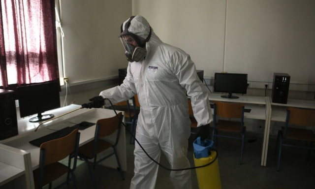 Κορονοϊός - Συναγερμός στην Αττική: Κρούσματα σε ιδιωτικό και δημόσιο σχολείο