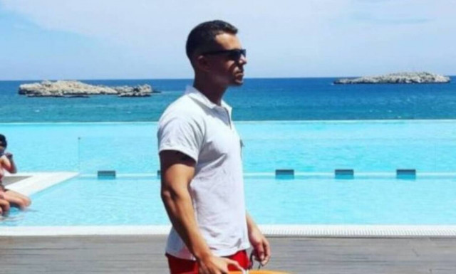 «Παλεύαμε 6 ώρες, θα πέφταμε στα βράχια» - Συγκλονίζει ο ναυαγοσώστης της διάσωσης στον Μύρτο