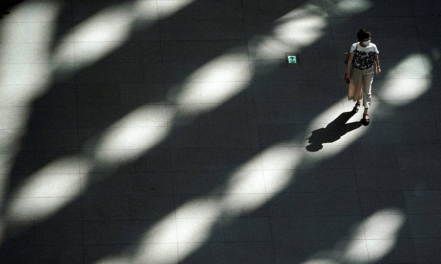 Κορονοϊός: Ξεπέρασαν τους 880.000 οι νεκροί παγκοσμίως