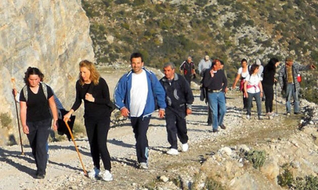 Εκατοντάδες πιστοί και φέτος στην «Τήνο της Κρήτης»! (vid)