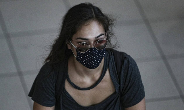 Κορονοϊός και μάσκα: Μύθοι και ψέμματα γύρω από τη χρήση της - Τι απαντούν οι ειδικοί