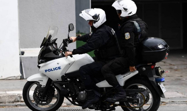 Δικογραφία σε βάρος του ειδικού φρουρού και του συνεργάτη του - Τι βρέθηκε στο σπίτι του