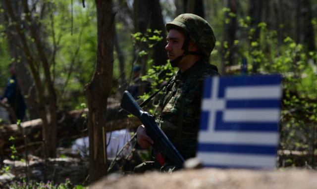 Θωρακίζονται τα σύνορα: 12.000 προσλήψεις στις Ένοπλες Δυνάμεις