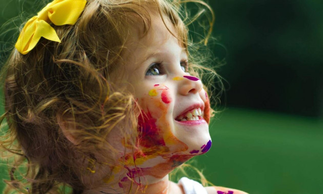 Όλα όσα μαρτυρούν οι ζωγραφιές του παιδιού μας για την ψυχολογία του