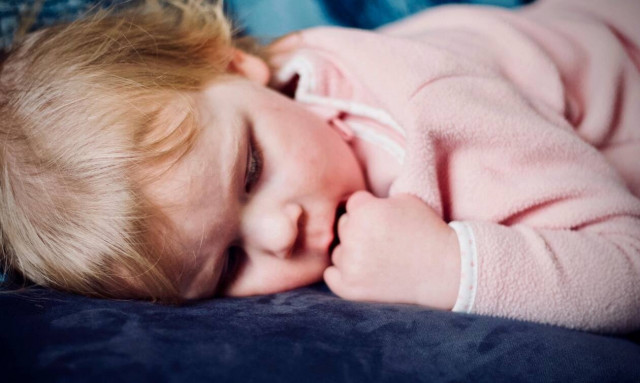 Αντιμετωπίστε τον παιδικό ενοχλητικό βήχα με φυσικούς τρόπους