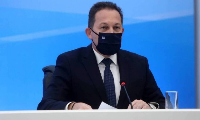 Πέτσας για Μόρια: Κάποιοι δεν σέβονται τη χώρα που τους φιλοξενεί 