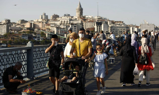 Ακραία φτώχεια στην Τουρκία - Κιλιντσάρογλου: Ο κόσμος τρώει από τα σκουπίδια, κλέβει λάδι