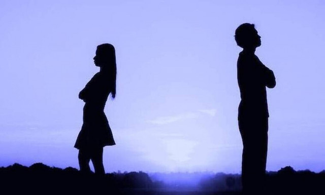 Γνωστό ζευγάρι της ελληνικής showbiz χώρισε μετά από πέντε χρόνια σχέσης