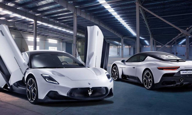 H ολοκαίνουργια και εντυπωσιακή MC20 συνδέει το παρελθόν με το μέλλον της Maserati